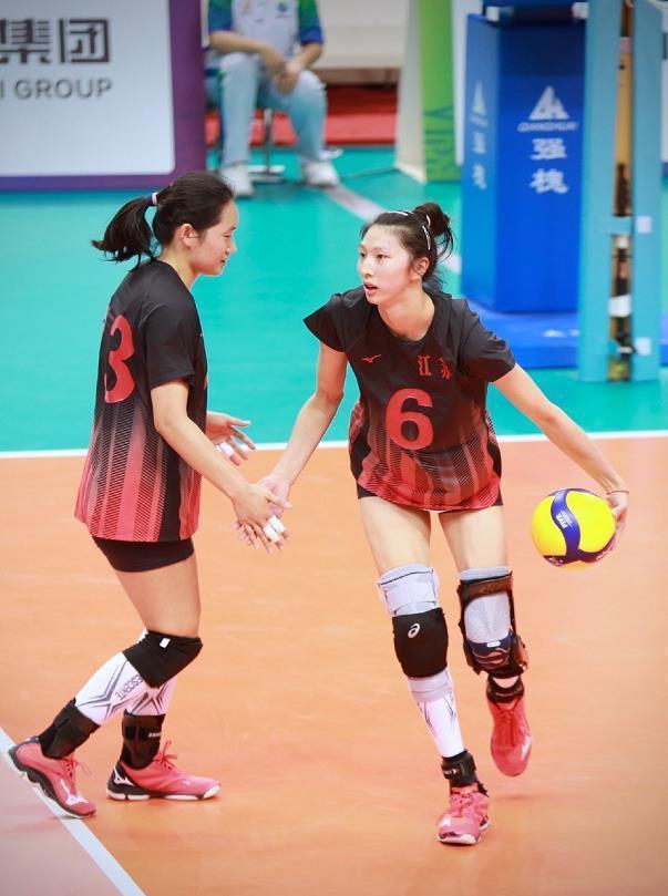 女排14人集训名单浮现？李盈莹或领衔天才少女阵容，5新星受期待休闲区蓝鸢梦想 - Www.slyday.coM