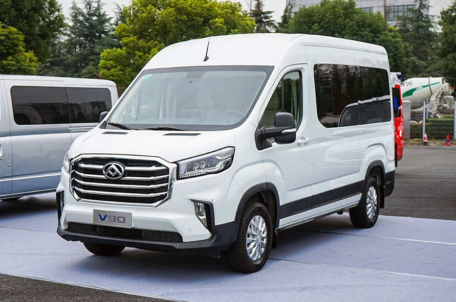 上汽大通maxus是国内宽体轻客行业的领头羊,它所推出的v90(配置|询价)