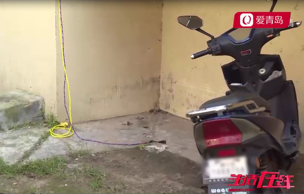 高楼引线充电动车 居民瞬间被电倒地休闲区蓝鸢梦想 - Www.slyday.coM