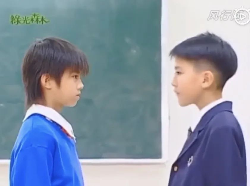 还记得《绿光森林》里的小威廉吗?都说不如小时候?