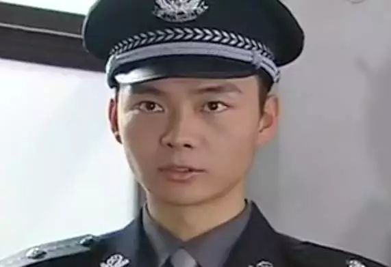 8位脸部动刀的男星个个脸部浮肿僵硬堪称灾难现场