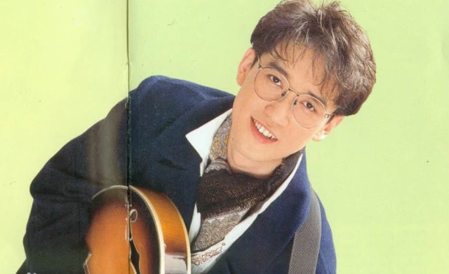 52岁周传雄与康辉同台合唱,深情对望配合默契,穿花衬衫胡子拉碴休闲区蓝鸢梦想 - Www.slyday.coM 52岁周传雄与康辉同台合唱,深情对望配合默契,穿花衬衫胡子拉碴休闲区蓝鸢梦想 - Www.slyday.coM