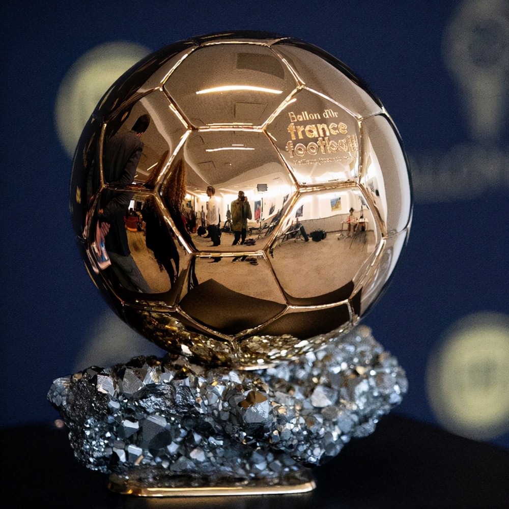 暗夜星光!巴萨低迷超新星独闪耀!入围金球奖,更是科帕奖大热门