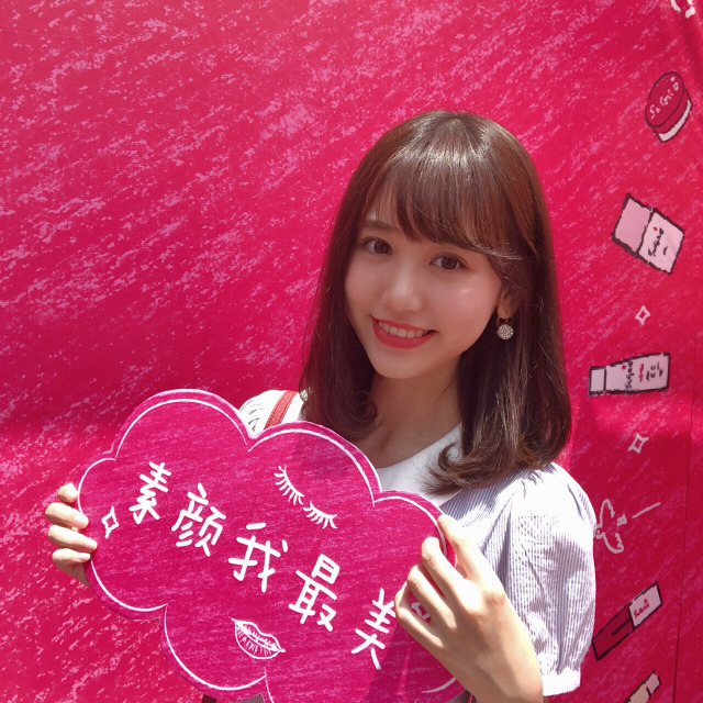 蓝衣战神一栗莎子颜值大翻车,线下真实身材揭露,被嘲像大妈|翻车|战神