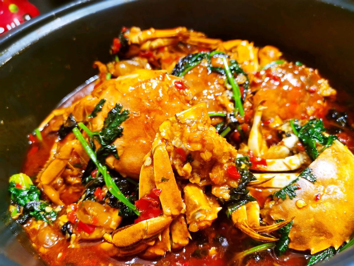 十月经典美食爆炒香辣蟹外酥里嫩鲜味浓郁肉质饱满哦