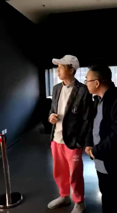 网红小杨哥是过世了吗 小杨哥为什么被封