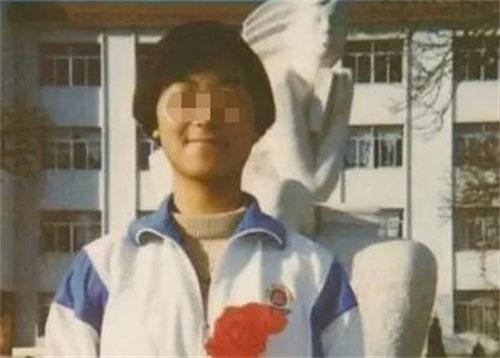 因拒绝给弟弟买房，亲爹砍死博士女儿，法庭上说：为了儿子不后悔休闲区蓝鸢梦想 - Www.slyday.coM