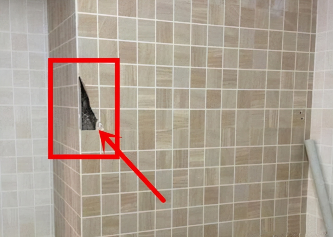 瓷砖开裂不要着急更换,简单6步就能修补,再也不用花钱换瓷砖了休闲区蓝鸢梦想 - Www.slyday.coM 瓷砖开裂不要着急更换,简单6步就能修补,再也不用花钱换瓷砖了休闲区蓝鸢梦想 - Www.slyday.coM