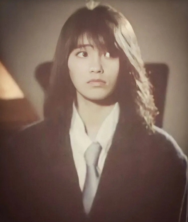 年轻时的倪淑君好清纯和林忆莲同框气场好足野生美真吸睛