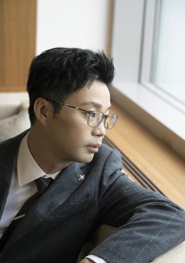 魏臻父亲:曾反对女儿嫁给王迅,女儿含恨而终后他和老伴相依|魏臻|王迅