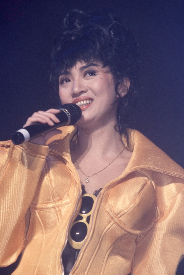 吴丽珠自曝与许冠武分手原因追忆梅艳芳被掌掴61岁至今未婚