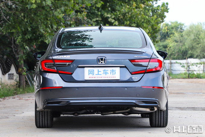 广汽本田新款雅阁上市,16.98万起售,便宜1万配置丰富太多了