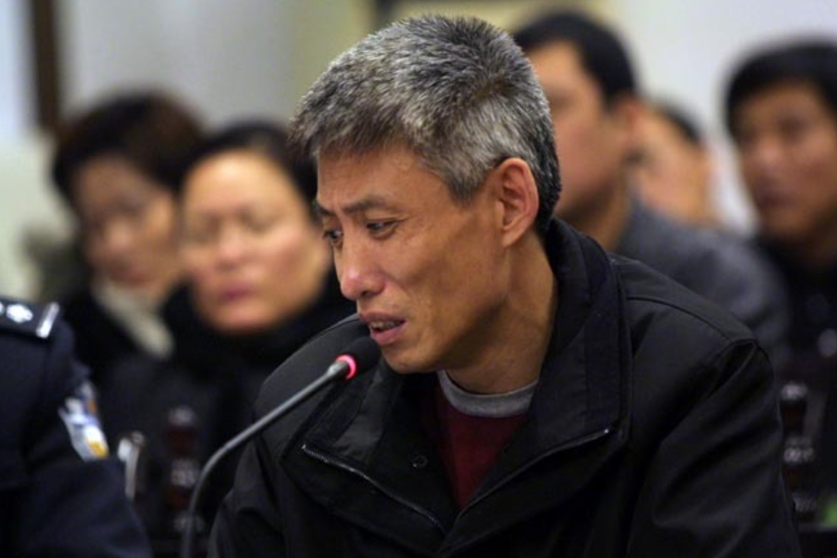 21年前沈阳黑老大刘涌入狱14名律师帮他辩护最终结果怎样