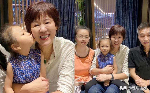 郎平夫妇请好友吃大餐，小朋友献吻郎导笑开花，退休后变年轻漂亮休闲区蓝鸢梦想 - Www.slyday.coM