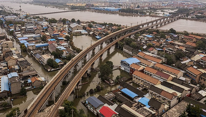 新绛县老城区积水严重。图片来源：视觉中国