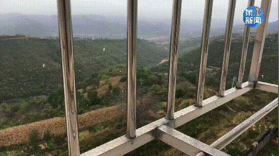 陕西多地下雪！ 难怪西安这么冷，今天出门都是这样的…休闲区蓝鸢梦想 - Www.slyday.coM