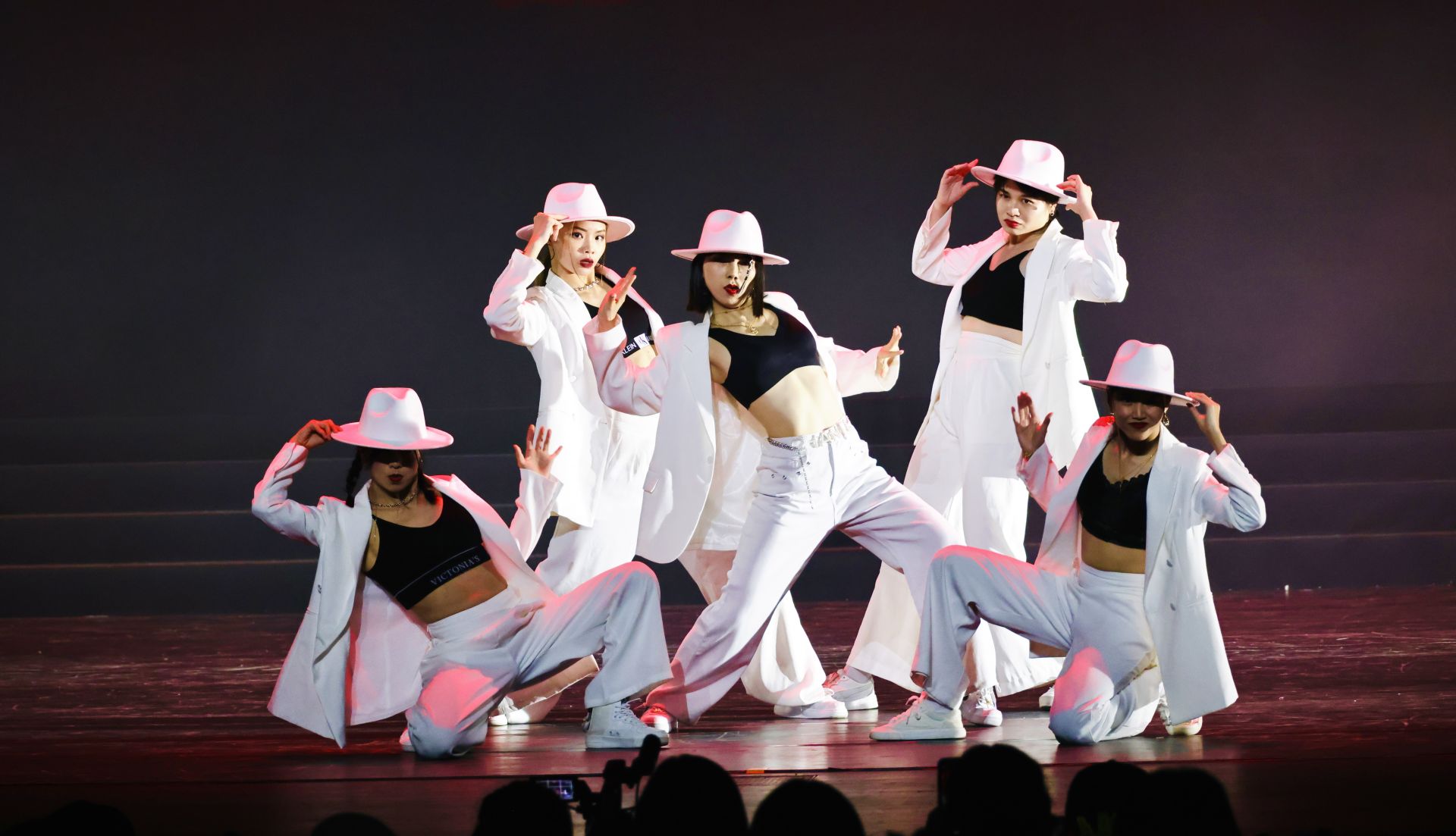 深圳本土街舞团体大放异彩,"wds深圳街舞展演"启幕深圳舞蹈月