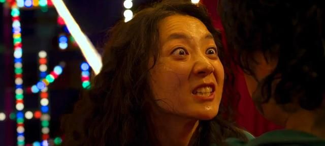 看完网友对《鱿鱼游戏》的吹捧,我心情复杂地写了这篇影评休闲区蓝鸢梦想 - Www.slyday.coM 看完网友对《鱿鱼游戏》的吹捧,我心情复杂地写了这篇影评休闲区蓝鸢梦想 - Www.slyday.coM