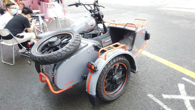 国产首款adv风格边三轮 银钢500大排量侉子首次亮相