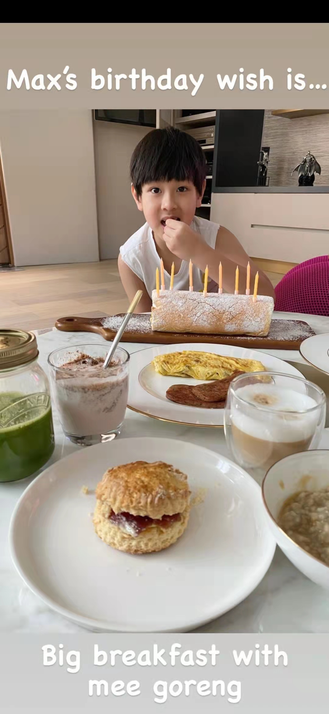 吴尊晒妻子儿子生日照将林丽吟搂在怀里接吻8岁max帅气依旧