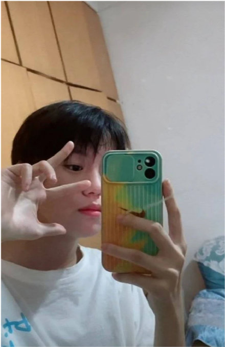 12岁女生被曝隐瞒性别进男团,连发三条道歉声明,退出娱乐圈休闲区蓝鸢梦想 - Www.slyday.coM 12岁女生被曝隐瞒性别进男团,连发三条道歉声明,退出娱乐圈休闲区蓝鸢梦想 - Www.slyday.coM