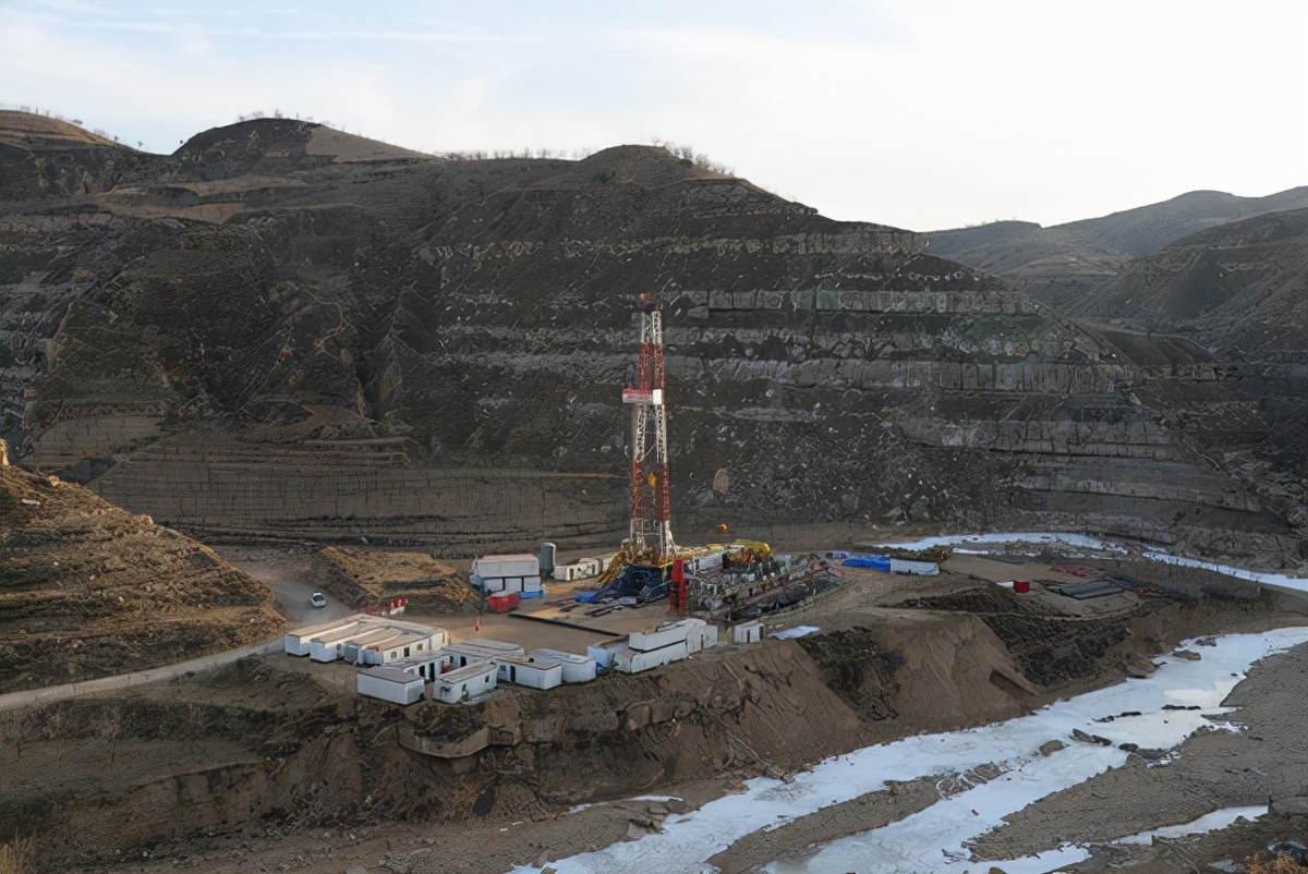 图为山西临兴气田不得不说,在中国的神州大地上,蕴藏着无穷无尽的资源