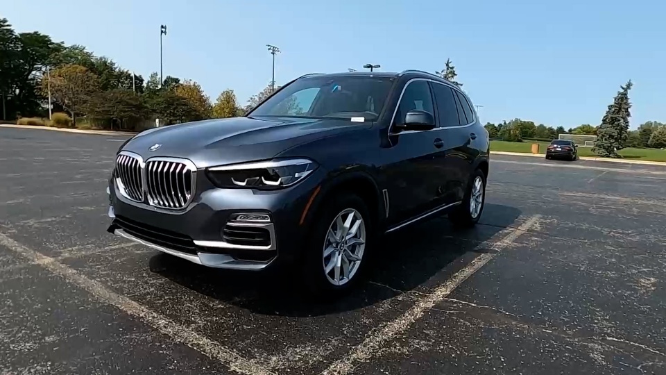 林肯飞行家对比宝马X5谁好，豪华品牌中大型SUV国产化大趋势？