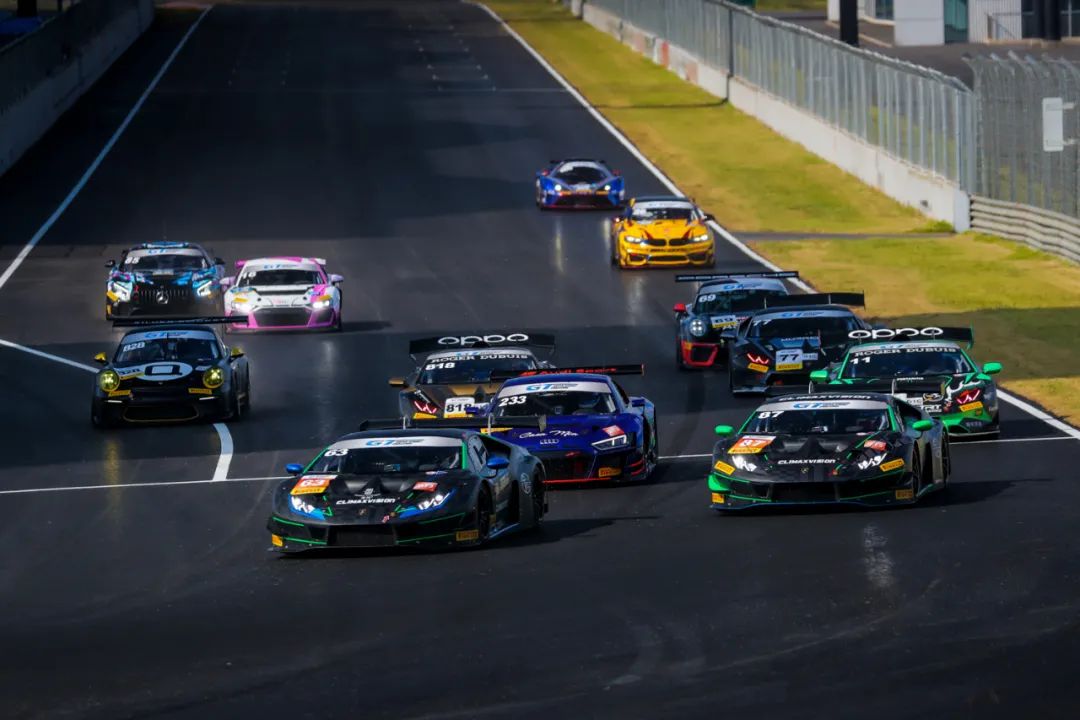 大获全胜！Team 777 by ClimaxRacing车手包金龙再下一城休闲区蓝鸢梦想 - Www.slyday.coM