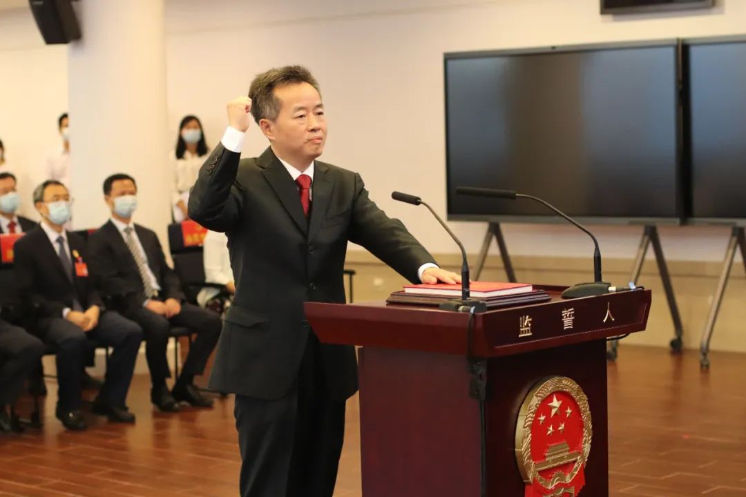 陈清任深圳市人民政府副市长