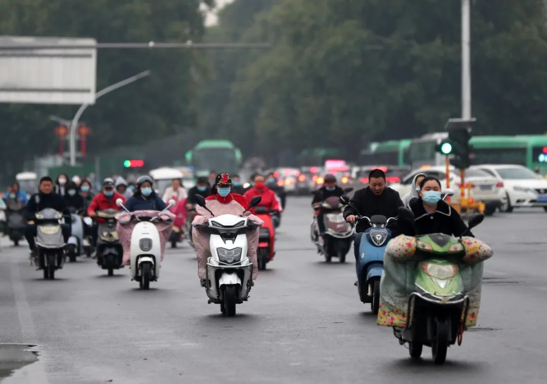 冷冷冷！最低温跌破10℃，河南的秋天究竟有多短？休闲区蓝鸢梦想 - Www.slyday.coM