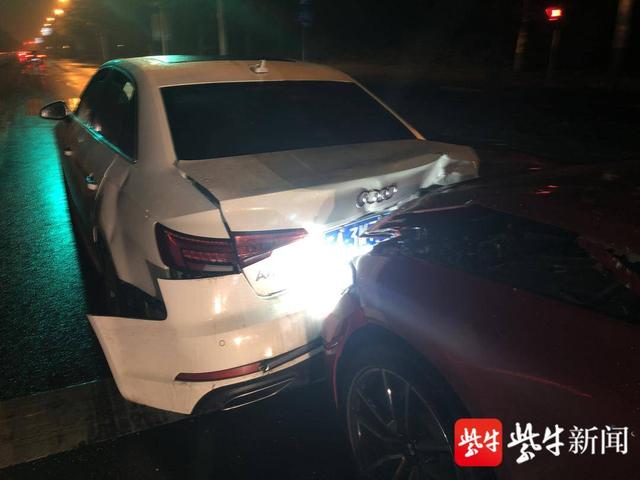 女网红长期熬夜直播疲劳驾驶追尾担全责