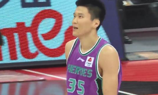 山东11人出场，丁彦雨航仍坐替补席，吴前带队打11比2，分差仅1分休闲区蓝鸢梦想 - Www.slyday.coM