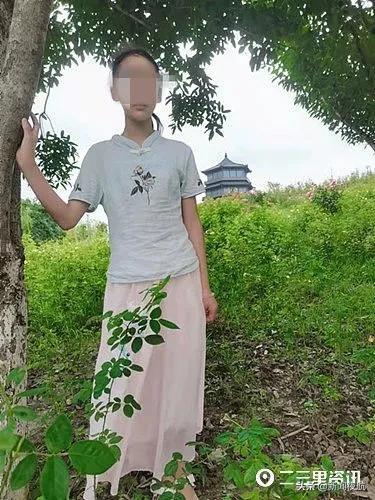 11岁女孩玩耍时引爆甲醇桶，全身90%被烧伤休闲区蓝鸢梦想 - Www.slyday.coM