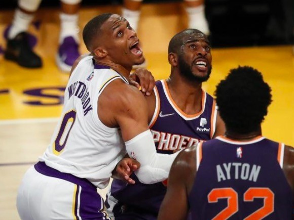 NBA日报:湖人惨遭4连败,篮网完成1裁2签,欧文继续缺席休闲区蓝鸢梦想 - Www.slyday.coM NBA日报:湖人惨遭4连败,篮网完成1裁2签,欧文继续缺席休闲区蓝鸢梦想 - Www.slyday.coM