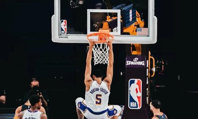 四连败后,突发韧带撕裂!湖人的新赛季,愈发艰难了休闲区蓝鸢梦想 - Www.slyday.coM 四连败后,突发韧带撕裂!湖人的新赛季,愈发艰难了休闲区蓝鸢梦想 - Www.slyday.coM