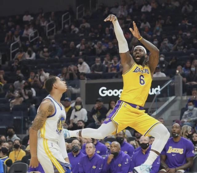 湖人可能5连败吗?詹姆斯、浓眉、威少有望合体,勇士状态正佳休闲区蓝鸢梦想 - Www.slyday.coM 湖人可能5连败吗?詹姆斯、浓眉、威少有望合体,勇士状态正佳休闲区蓝鸢梦想 - Www.slyday.coM