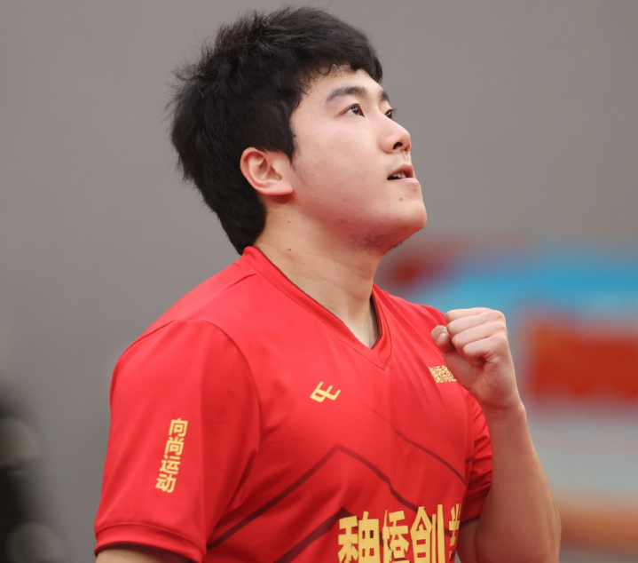 男子MVP诞生！00后世界冠军大崩盘：被打11休闲区蓝鸢梦想 - Www.slyday.coM