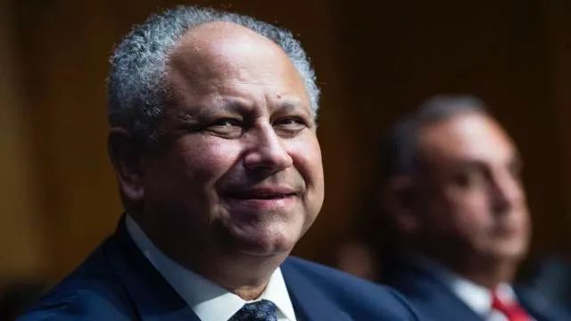 卡洛斯·德尔·托罗资料图。图源:雅虎