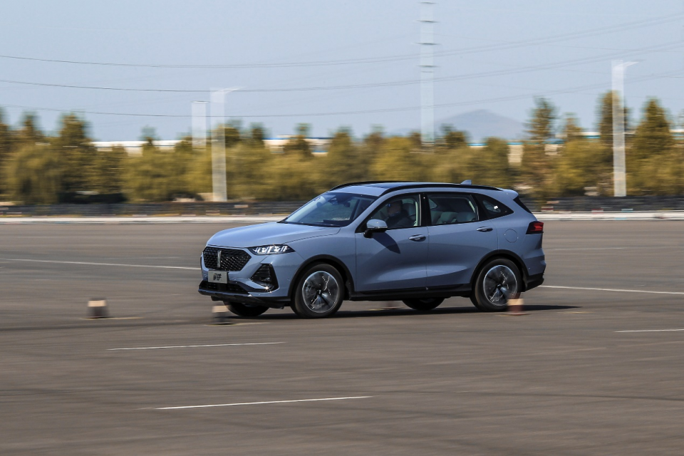 wey拿铁的舒适定律-新浪汽车