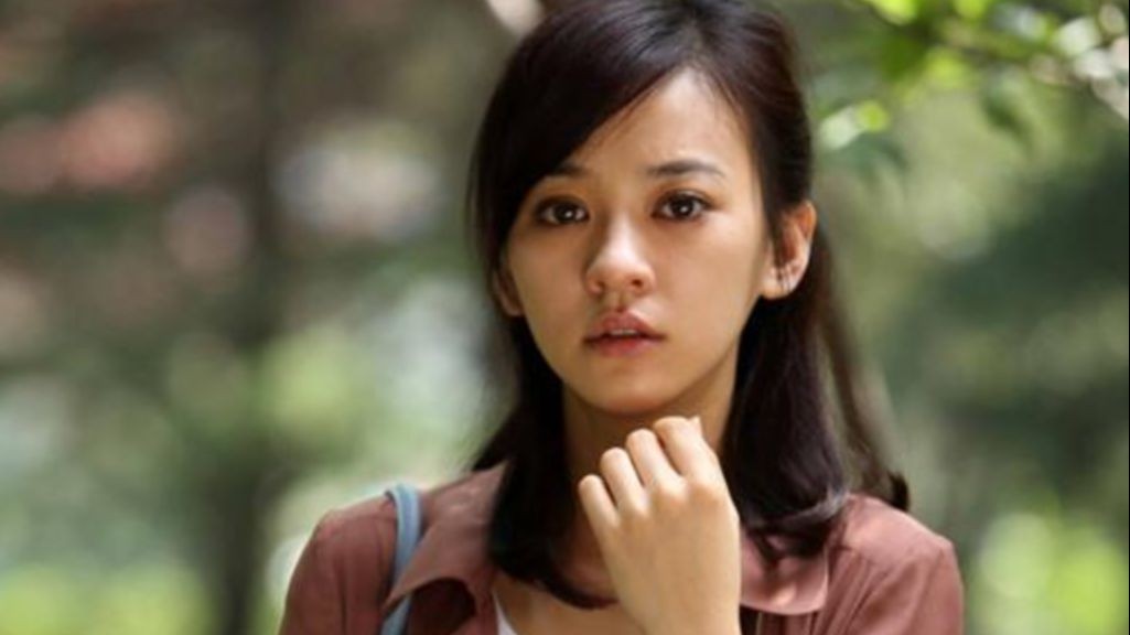 初入演艺圈的陈意涵很幸运,出道第二年就因为参演电视剧《奋斗》在