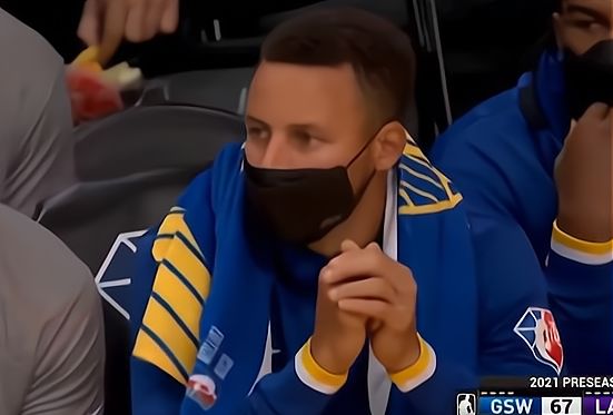 五连败!完全体湖人爆冷不敌勇士,詹姆斯面色严肃,库里高兴!休闲区蓝鸢梦想 - Www.slyday.coM 五连败!完全体湖人爆冷不敌勇士,詹姆斯面色严肃,库里高兴!休闲区蓝鸢梦想 - Www.slyday.coM