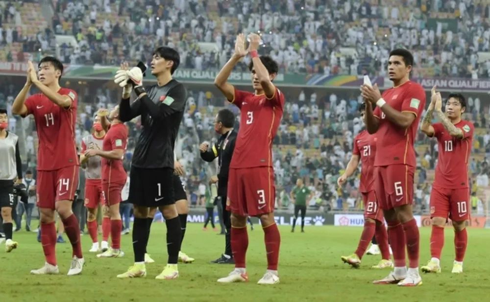 意难平的夜晚,国足“自毁长城”!2休闲区蓝鸢梦想 - Www.slyday.coM 意难平的夜晚,国足“自毁长城”!2休闲区蓝鸢梦想 - Www.slyday.coM