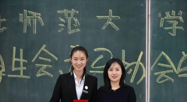 “男版张美玉”出没,河北一学生干部豪横式查寝,校方已作出回应休闲区蓝鸢梦想 - Www.slyday.coM “男版张美玉”出没,河北一学生干部豪横式查寝,校方已作出回应休闲区蓝鸢梦想 - Www.slyday.coM