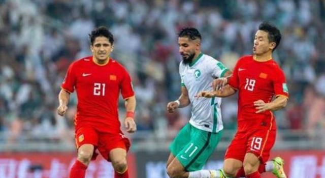 国足2:3沙特!3细节告诉你:洛国富有多牛,李铁弃用他暴殄天物休闲区蓝鸢梦想 - Www.slyday.coM 国足2:3沙特!3细节告诉你:洛国富有多牛,李铁弃用他暴殄天物休闲区蓝鸢梦想 - Www.slyday.coM