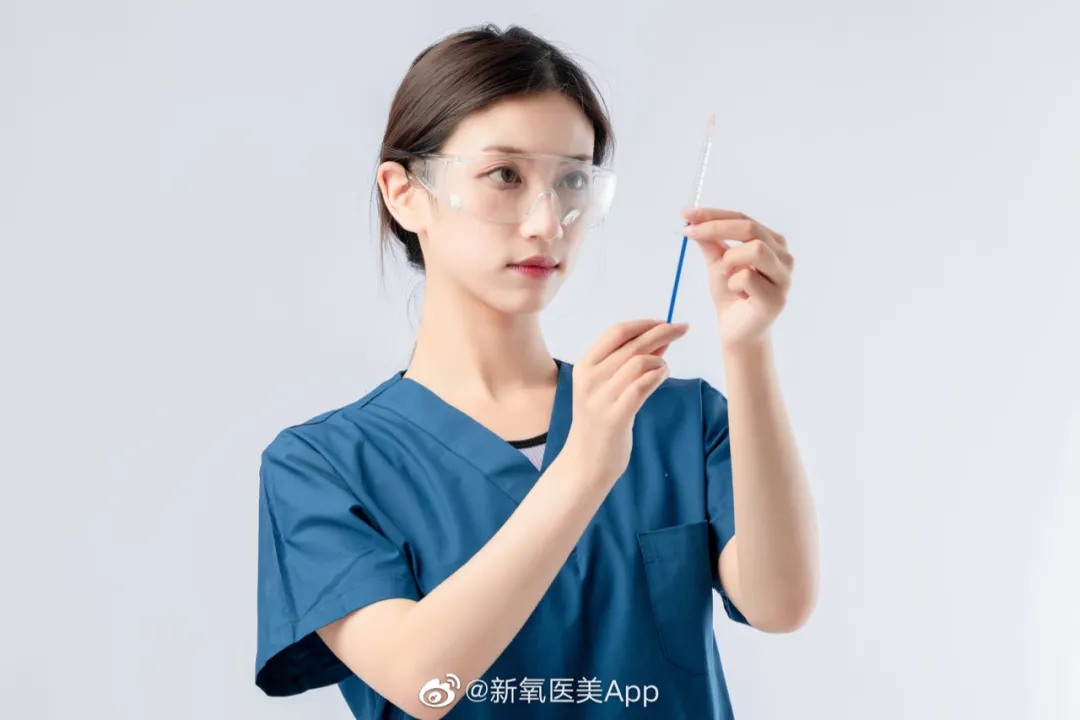 以及近期市场监管总局对医美广告的重点监管,新氧不再顺风顺水