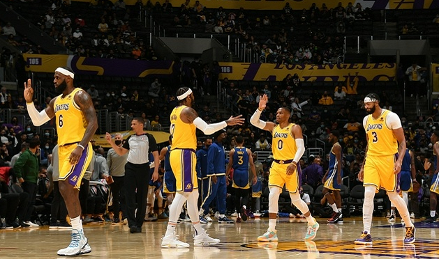 尴尬!湖人季前赛输篮网,遭太阳勇士双杀,末战国王或6连败收官休闲区蓝鸢梦想 - Www.slyday.coM 尴尬!湖人季前赛输篮网,遭太阳勇士双杀,末战国王或6连败收官休闲区蓝鸢梦想 - Www.slyday.coM