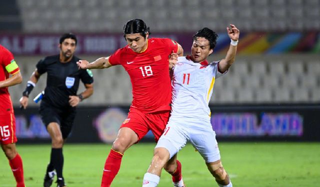 国足2:3沙特,李铁赛后接受采访甩锅,并向足协提出苛刻要求休闲区蓝鸢梦想 - Www.slyday.coM 国足2:3沙特,李铁赛后接受采访甩锅,并向足协提出苛刻要求休闲区蓝鸢梦想 - Www.slyday.coM