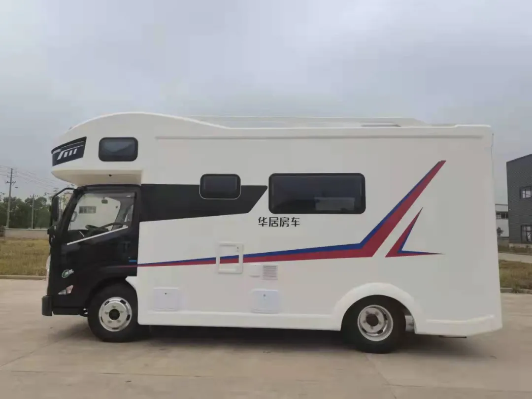 集成灶 大冰箱 水电无忧 配置杠杠的 | 华居腾豹款轻卡房车