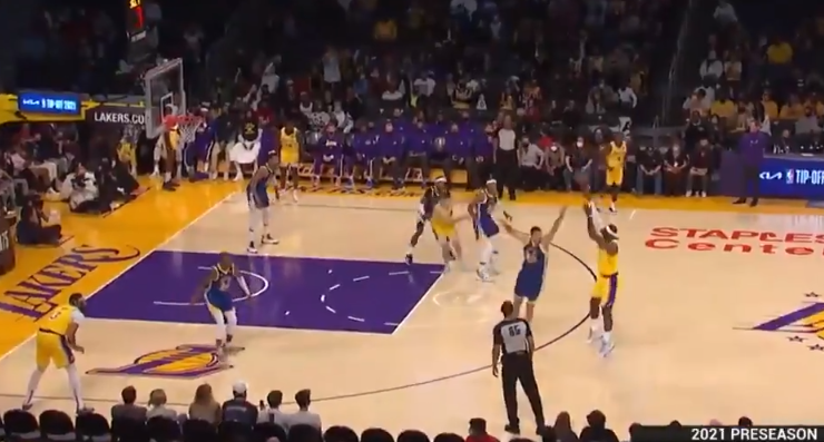 360合体首秀!威少造犯规未遂,詹姆斯太强势,朗多成催化剂休闲区蓝鸢梦想 - Www.slyday.coM 360合体首秀!威少造犯规未遂,詹姆斯太强势,朗多成催化剂休闲区蓝鸢梦想 - Www.slyday.coM