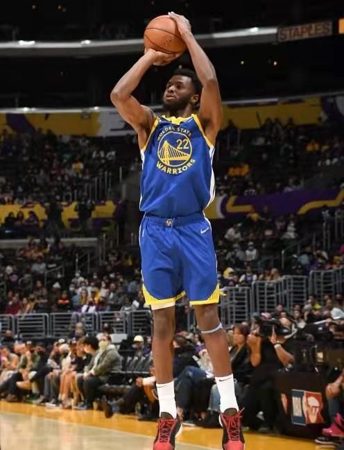 惨遭五连败!湖人三核合砍47分却暴露大问题,勇士休赛期引援捡宝休闲区蓝鸢梦想 - Www.slyday.coM